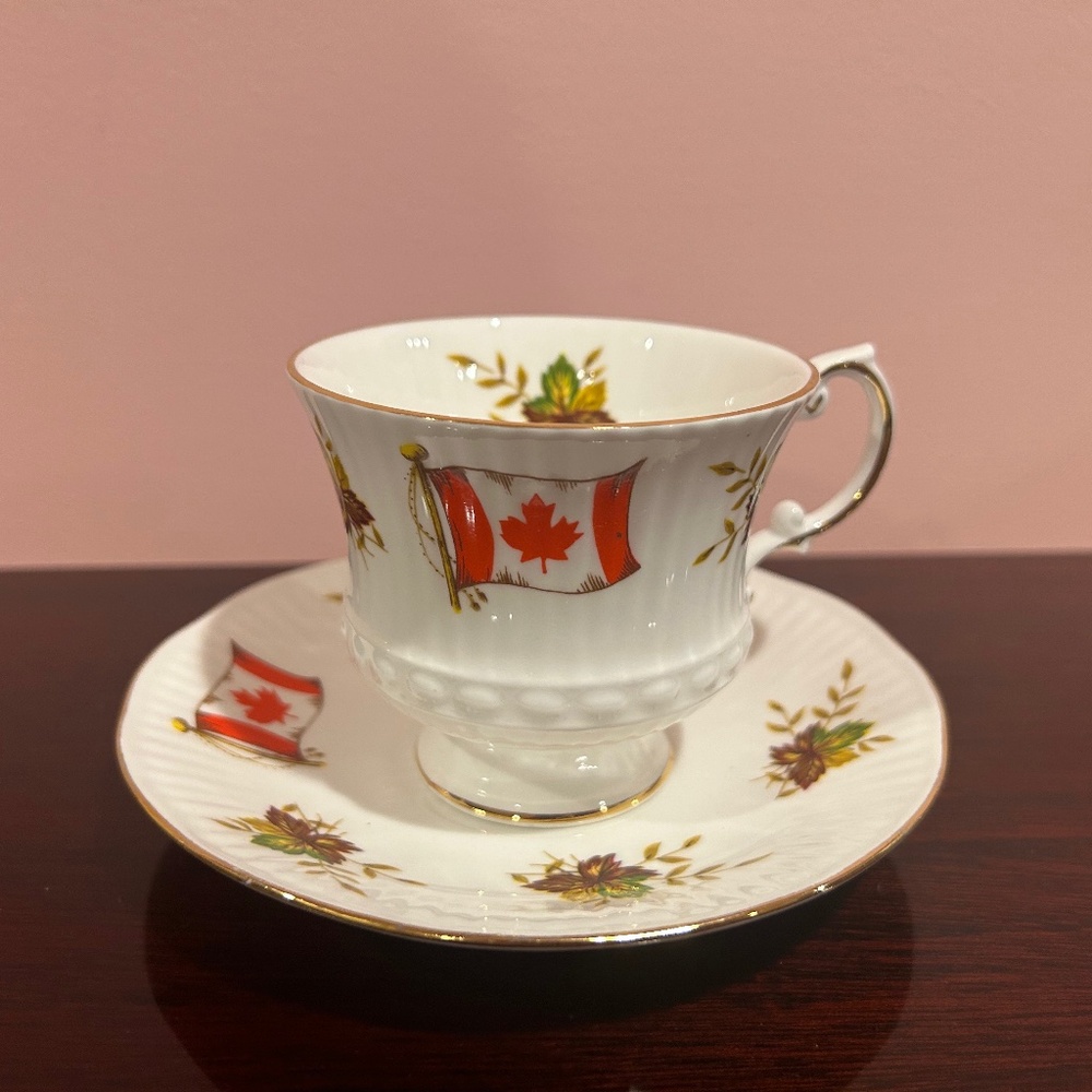 Elizabethan Fine Bone China England The Flag & Maple Leaf of Canada Cup & Saucer